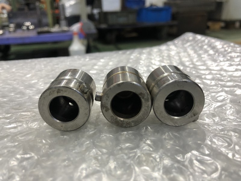 中古ダイ [タレパン金型（ダイ）3個]①6x8/C=0.4　②.3.9x7.4　③4x8/C=0.4  コニック/Conic