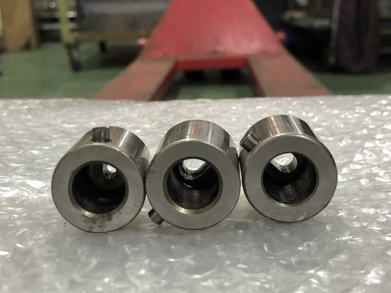 中古Die [タレパン金型（ダイ）3個]①3.40x6.20  ②5.7x10.2  ③5.9x10.4　 アマダ/AMADA