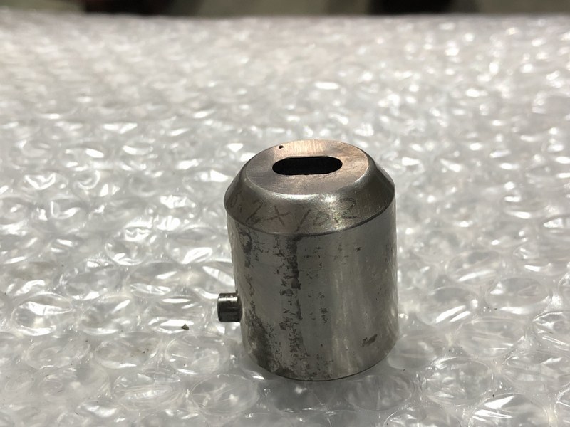 中古Die [タレパン金型（ダイ）3個]①3.40x6.20  ②5.7x10.2  ③5.9x10.4　 アマダ/AMADA