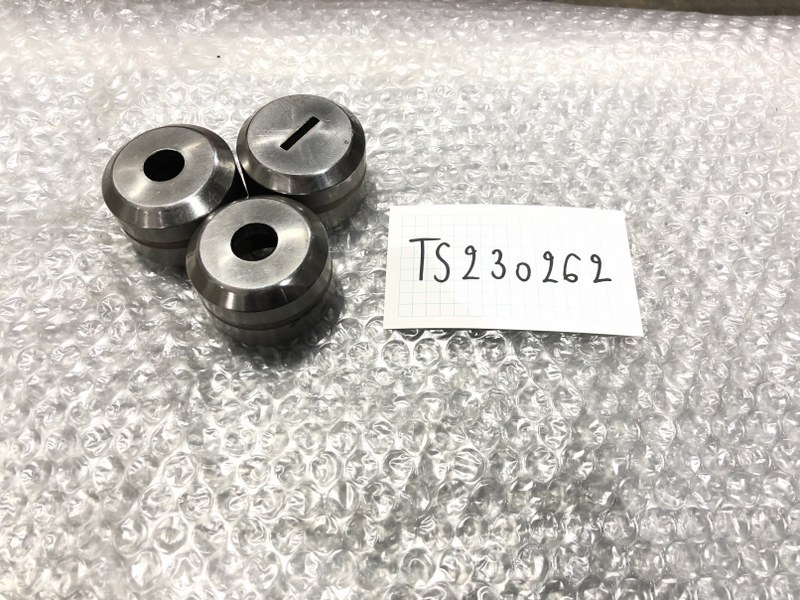 中古Die [タレパン金型（ダイ）3個 ]①3x18/C=0.2 ② 15.3 ③14.4 コニック/Conic