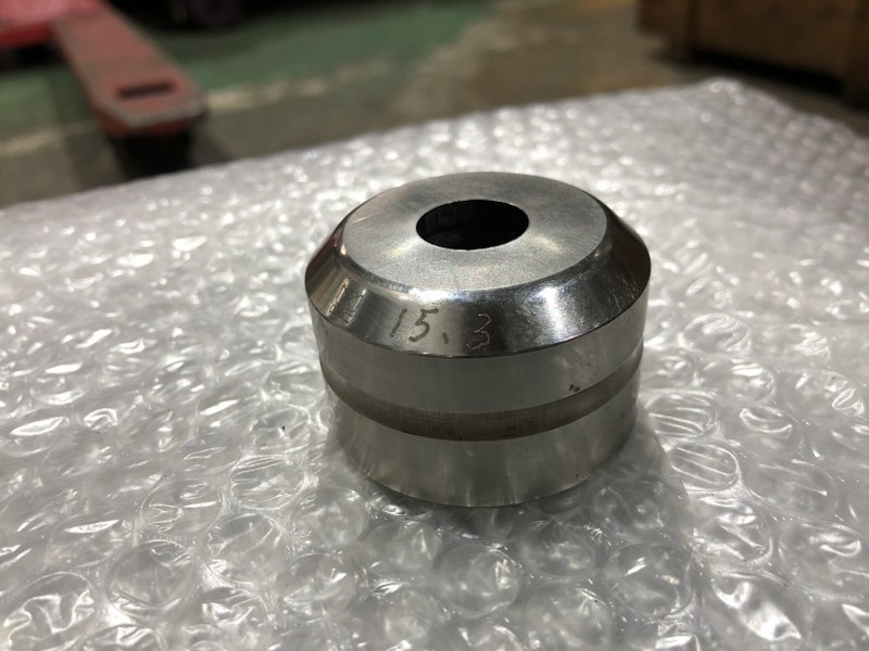 中古Die [タレパン金型（ダイ）3個 ]①3x18/C=0.2 ② 15.3 ③14.4 コニック/Conic
