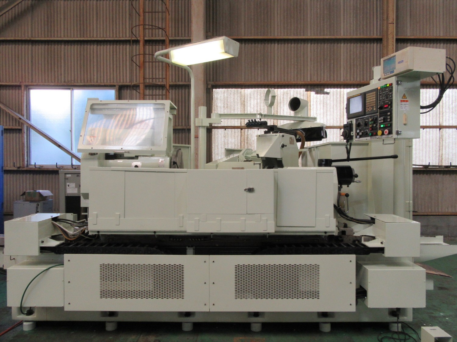 中古CNC Cylindrical Grinding Machine ETW-600NC KONDO