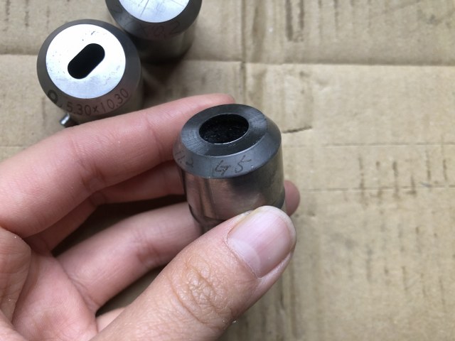 中古ダイ タレパン金型（ダイ）3個 アマダ/AMADA