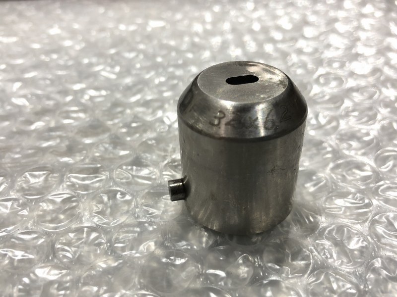 中古Die 【タレパン金型（ダイ）3個】①4.70x6.20 ②3.2x6.2 ③4.2x10.2 アマダ/AMADA
