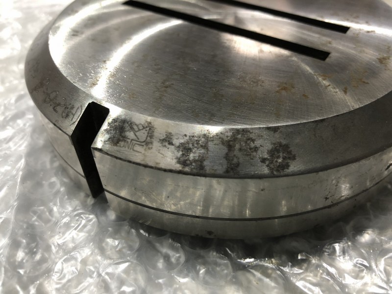 中古ダイ 【タレパン金型（ダイ 上向きルーバー）】5ｘ70  不明