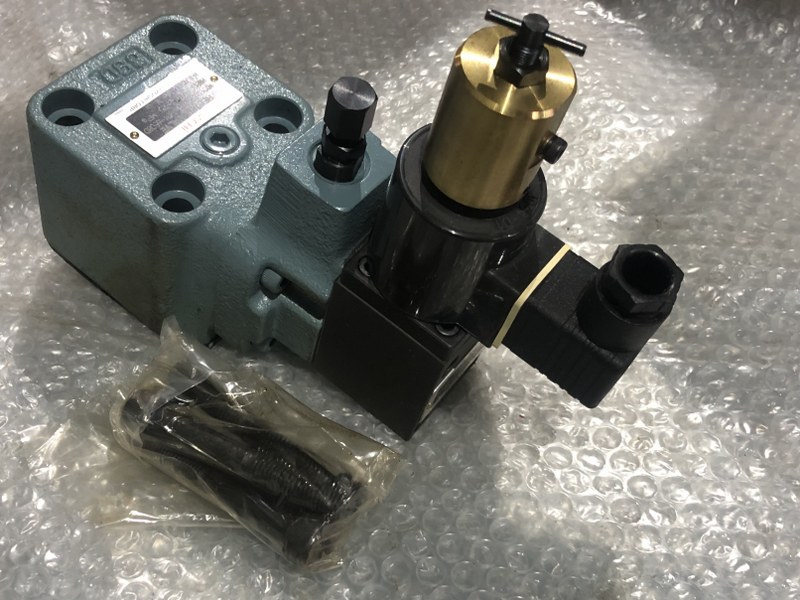 中古Special deals・Set etc 【電磁比例リリーフ弁】ER-G03-4-D1-6508D NACHI