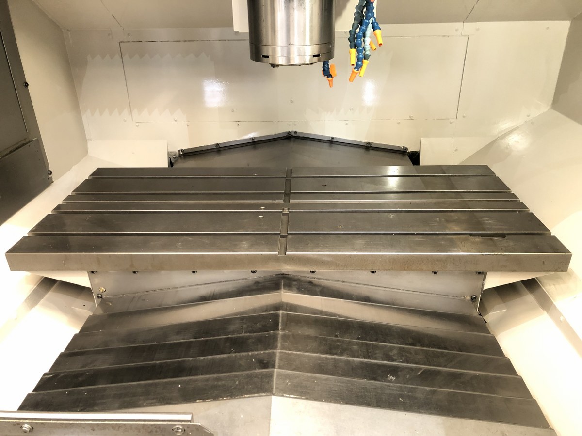 中古Vertical Machining Center MB-56VB OKUMA