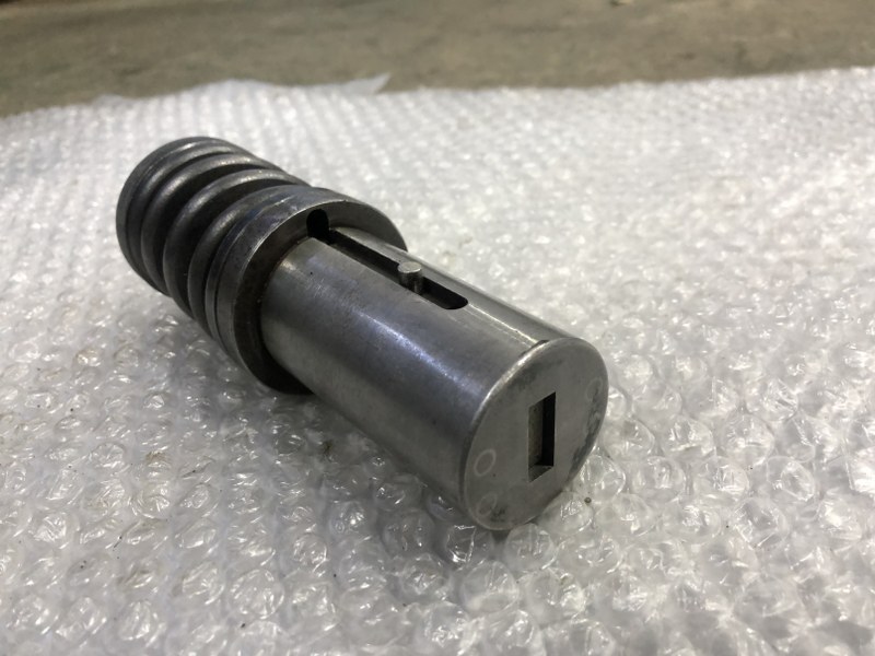 中古Short 【タレパン金型（ショート）】パンチ:  6.4x17.0   不明