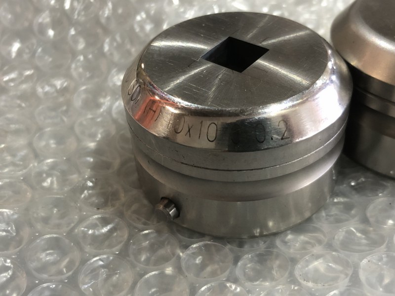 中古ダイ 【タレパン金型（ダイ）2個】①10x10 C=0.2②4x4 C=0.2 コニック/Conic
