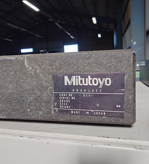 中古Stone surface plate（Ceramic） 890222 MITUTOYO