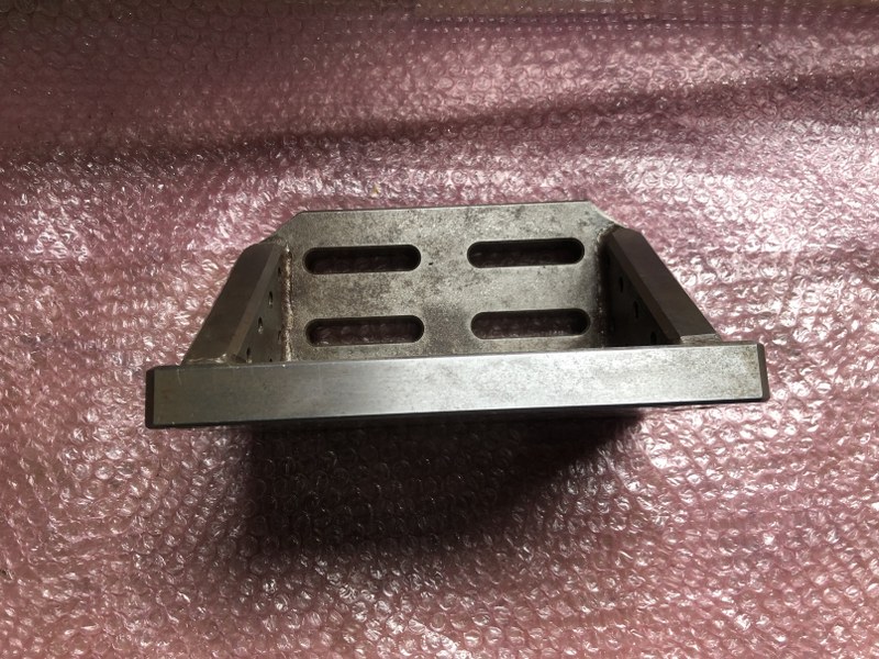 中古イケール 【L型イケール】W215ｘD115ｘH155ｍｍ 不明