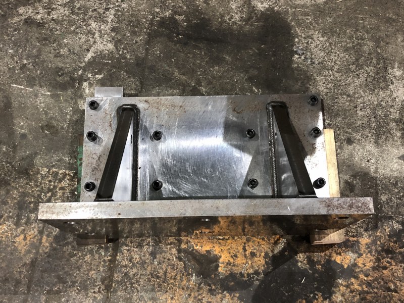 中古Angle plate 【L型イケール】W425ｘD250ｘH230ｍｍ Unknown