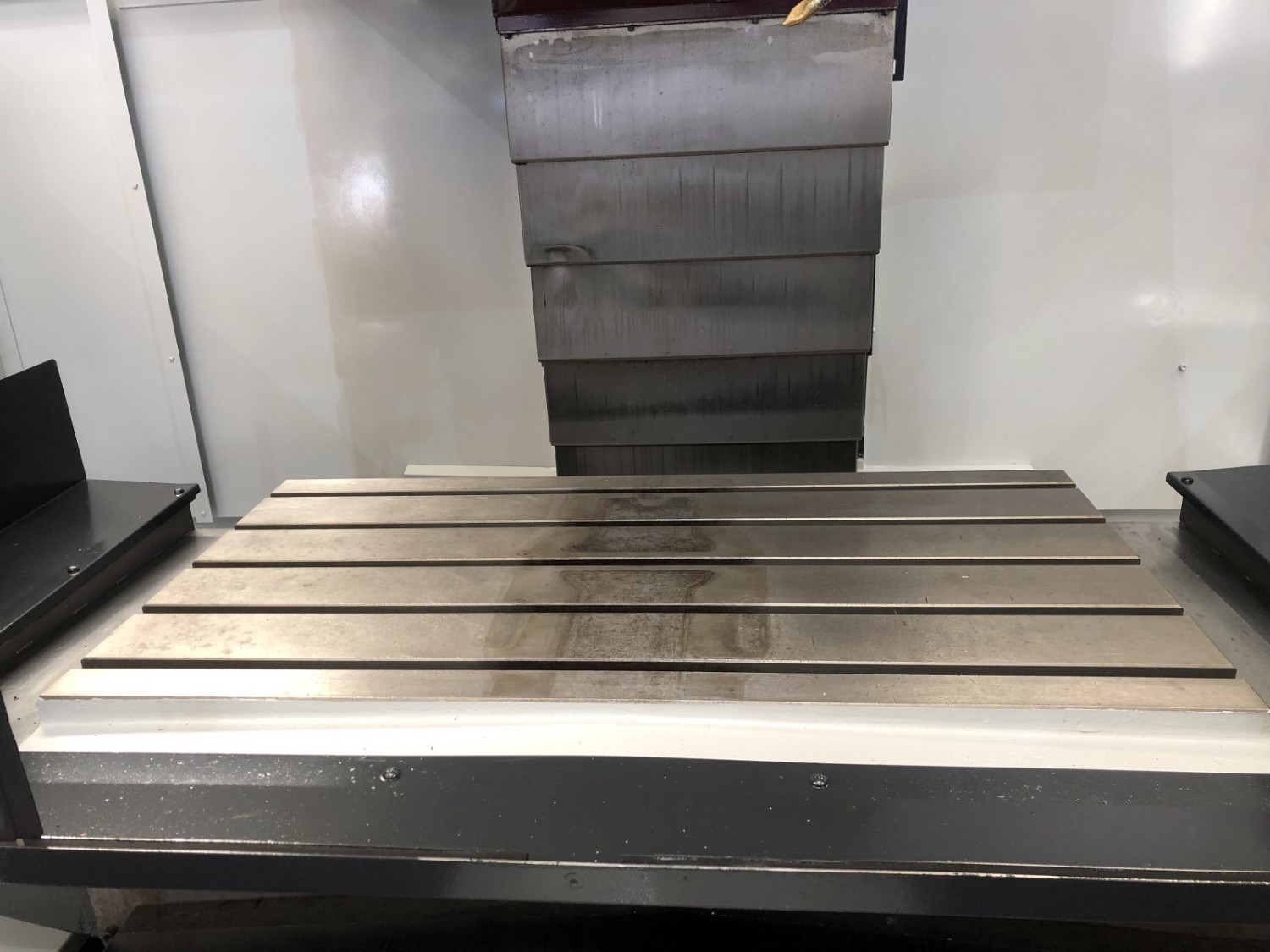 中古Vertical Machining Center VM5Ⅲ OKK