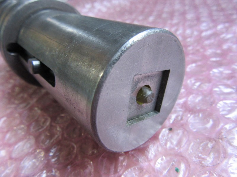 中古Short 【タレパン金型（ショート/セット）】ダイ：15ｘ15　Ｃ＝0.5   パンチ：15ｘ15 コニック/Conic