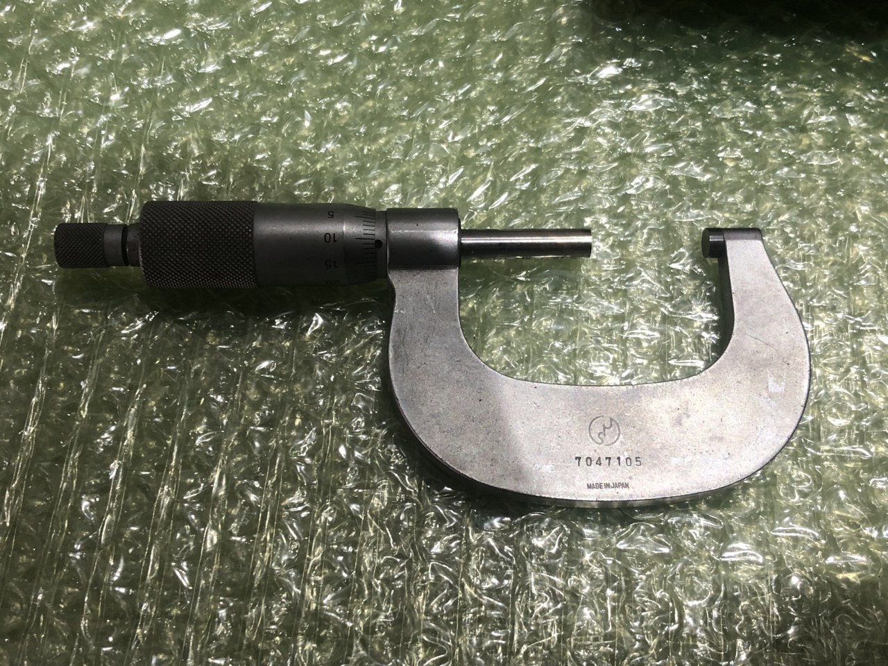 中古Outside micrometer 【外側マイクロメーター】M210-50（101-104） ミツトヨ/Mitutoyo