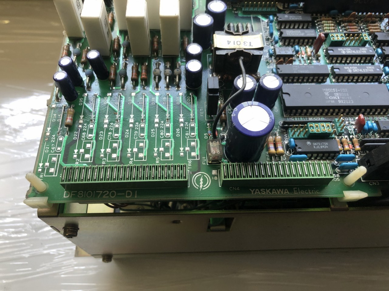 中古お買い得品・1山販売等 【サーボパック SERVOPACK】CACR-SR10SB1AFY118 安川電機 YASKAWA ELECTRIC