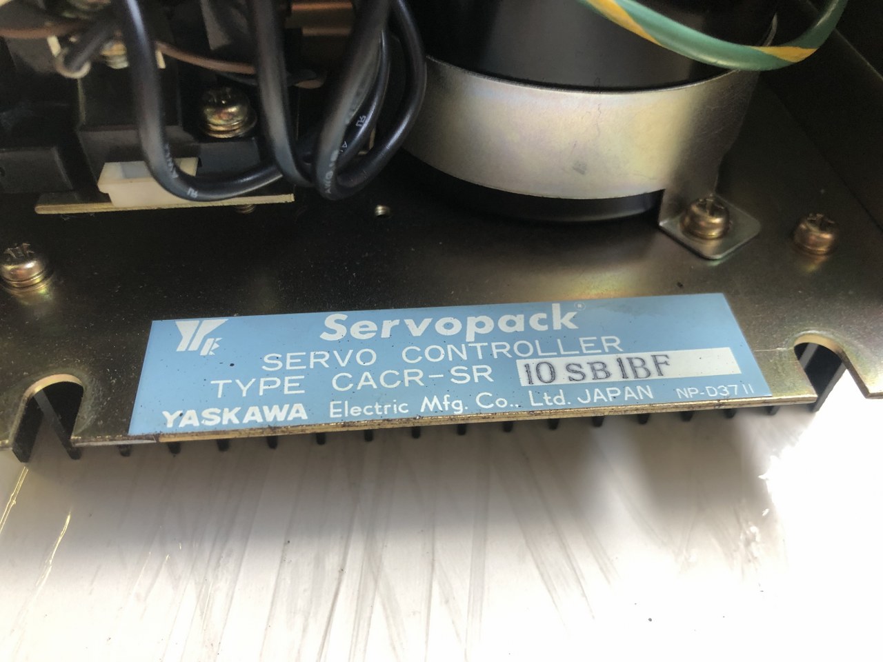 中古お買い得品・1山販売等 【サーボパック SERVOPACK】CACR-SR10SB1BF 安川電機 YASKAWA ELECTRIC