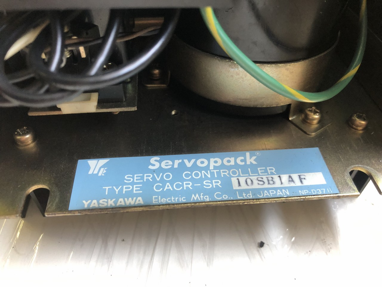 中古お買い得品・1山販売等 【サーボパック SERVOPACK】CACR-SR10SB1AF 安川電機 YASKAWA ELECTRIC