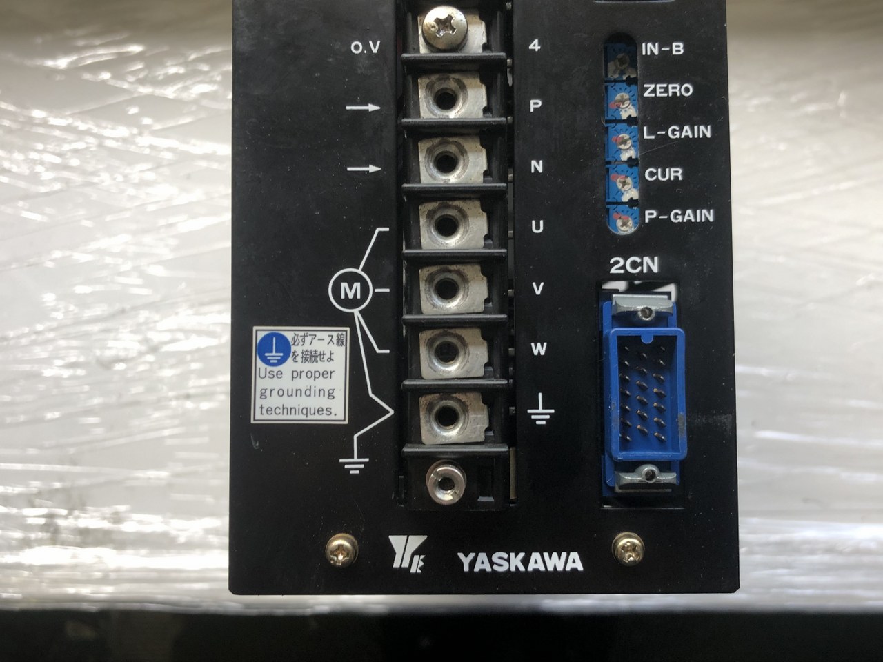 中古お買い得品・1山販売等 【サーボパック SERVOPACK】CACR-SR05AA2AH 安川電機 YASKAWA ELECTRIC