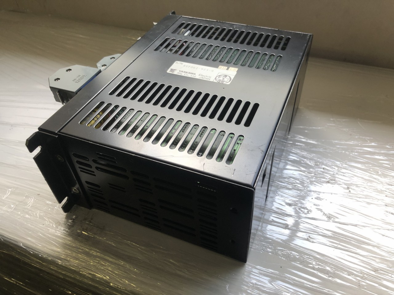中古お買い得品・1山販売等 【motionpack-110】JEFMC-C023P-12 安川電機 YASKAWA ELECTRIC
