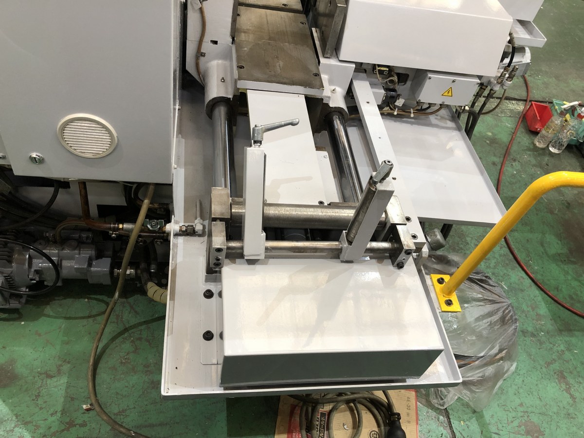 中古バンドソー TB4-262GN 津根精機