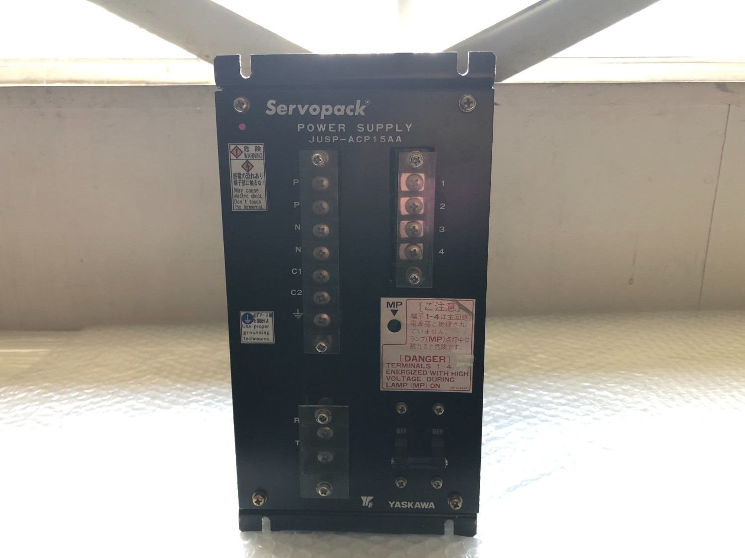 中古お買い得品・1山販売等 【サーボパック SERVOPACK】JUSP-ACP15AA 安川電機 YASKAWA ELECTRIC