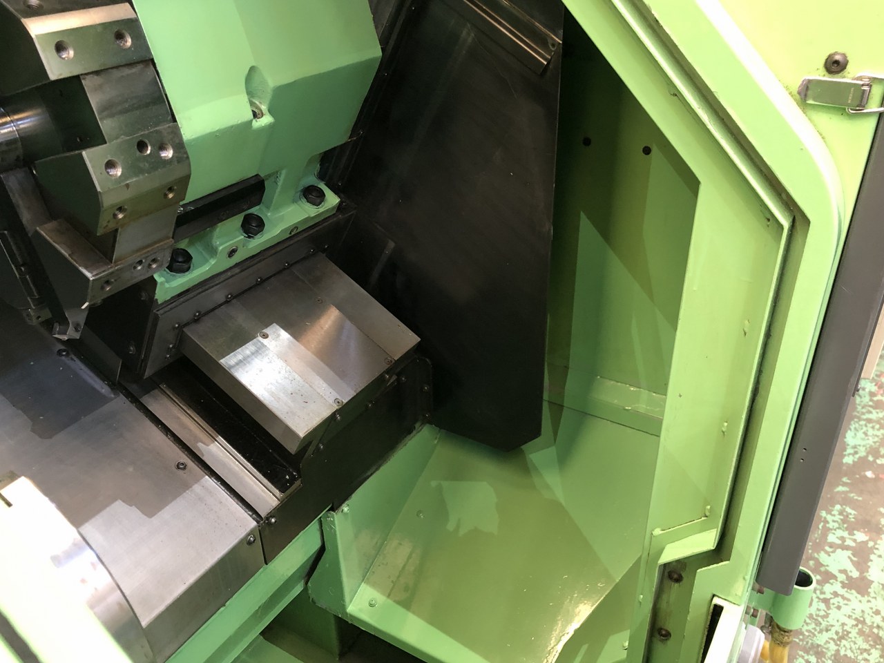 中古CNC Lathe X-150 TAKAMAZ