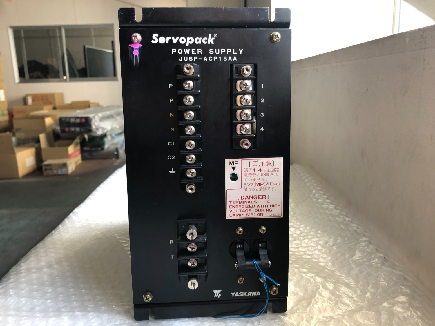 中古お買い得品・1山販売等 【サーボパック】JUSP-ACP15AA 安川電機 YASKAWA ELECTRIC
