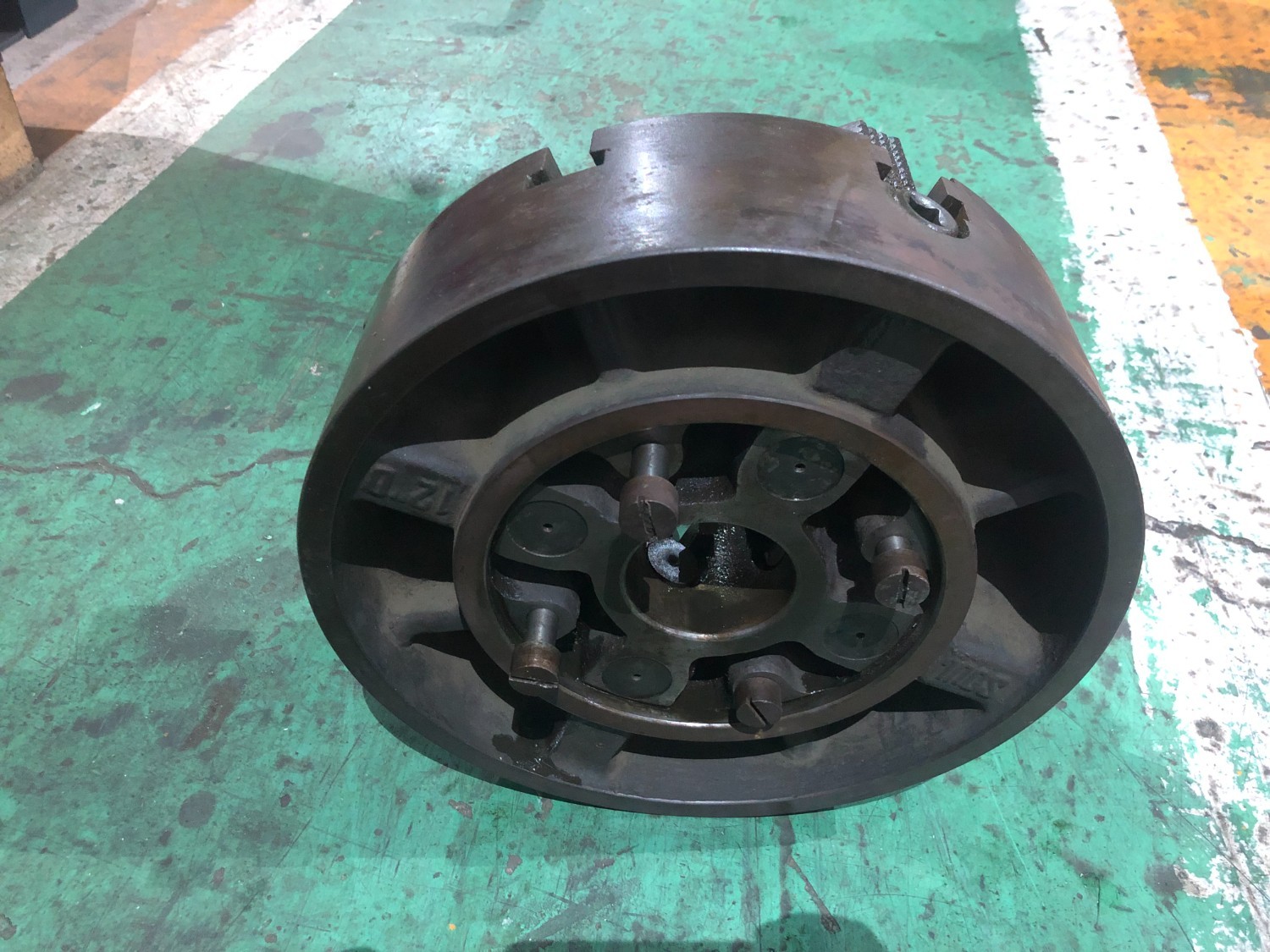 中古Independent chuck 【インデペンデントチャック】φ305 不明