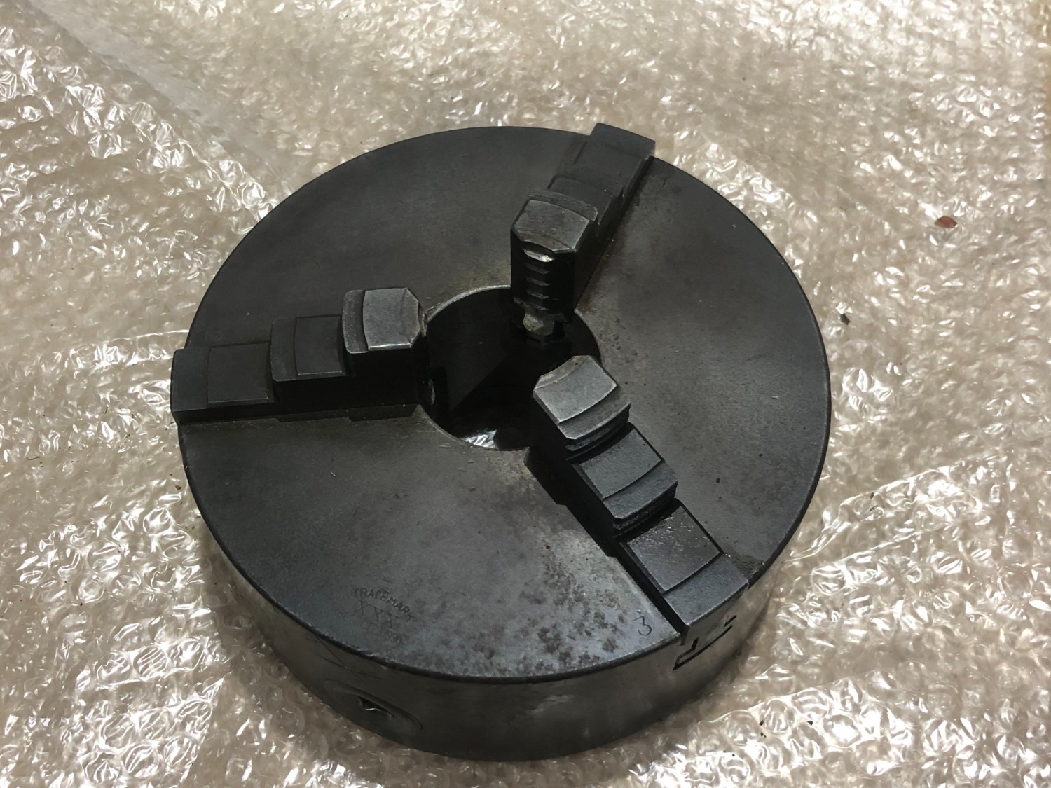 中古Scroll chuck 【3爪スクロールチャック】φ190mm unknow
