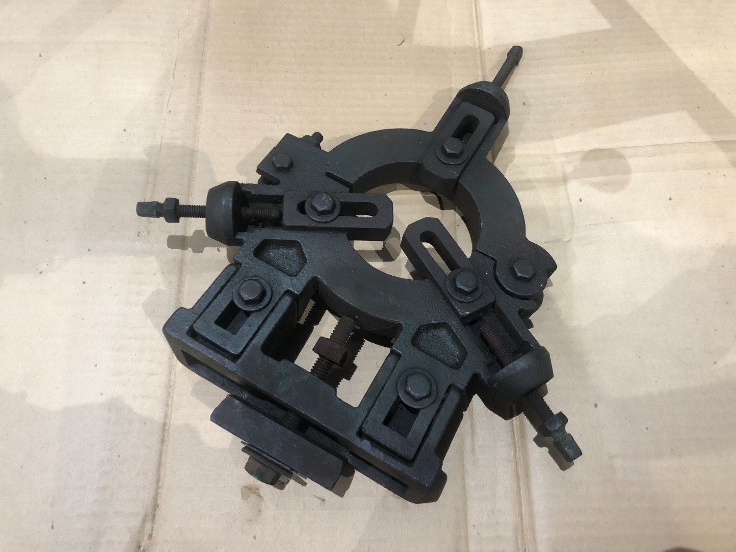 中古振れ止め 移動振れ止め 不明