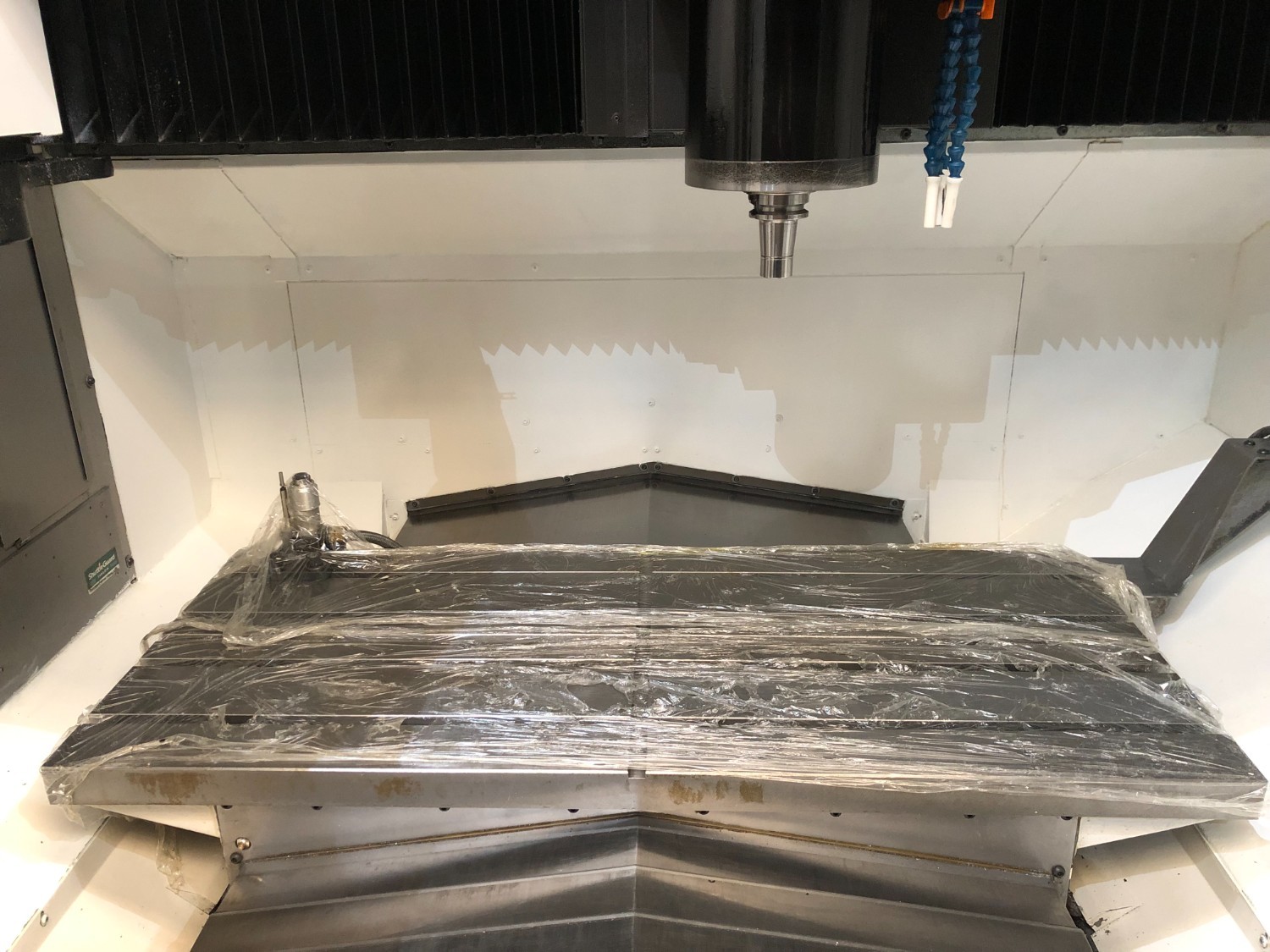 中古Vertical Machining Center MB-56VA OKUMA