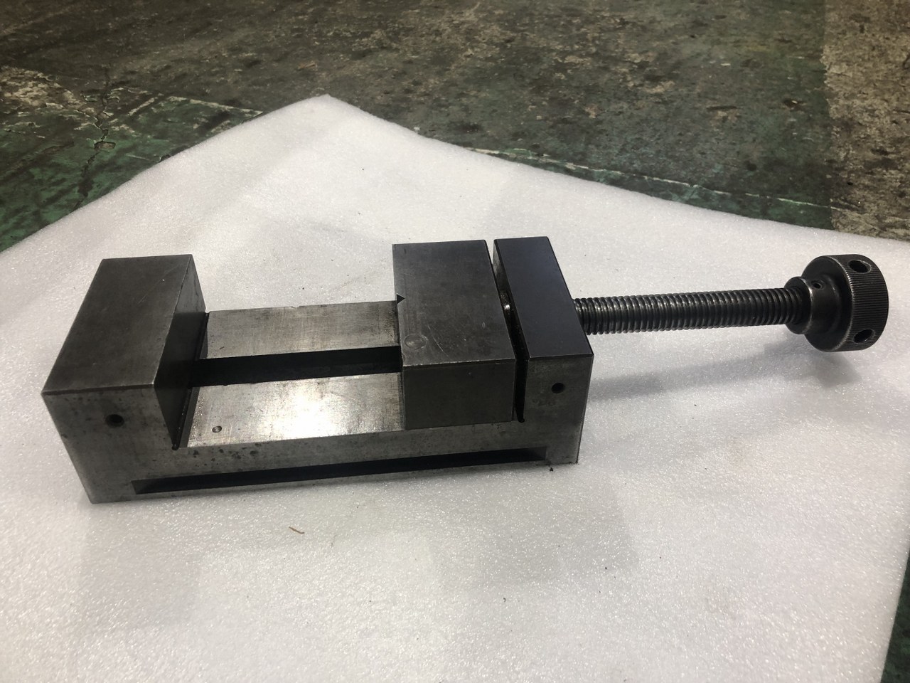 中古Precision vise 【精密バイス】口幅100mm　口開100mm　口高38ｍｍ Unknown