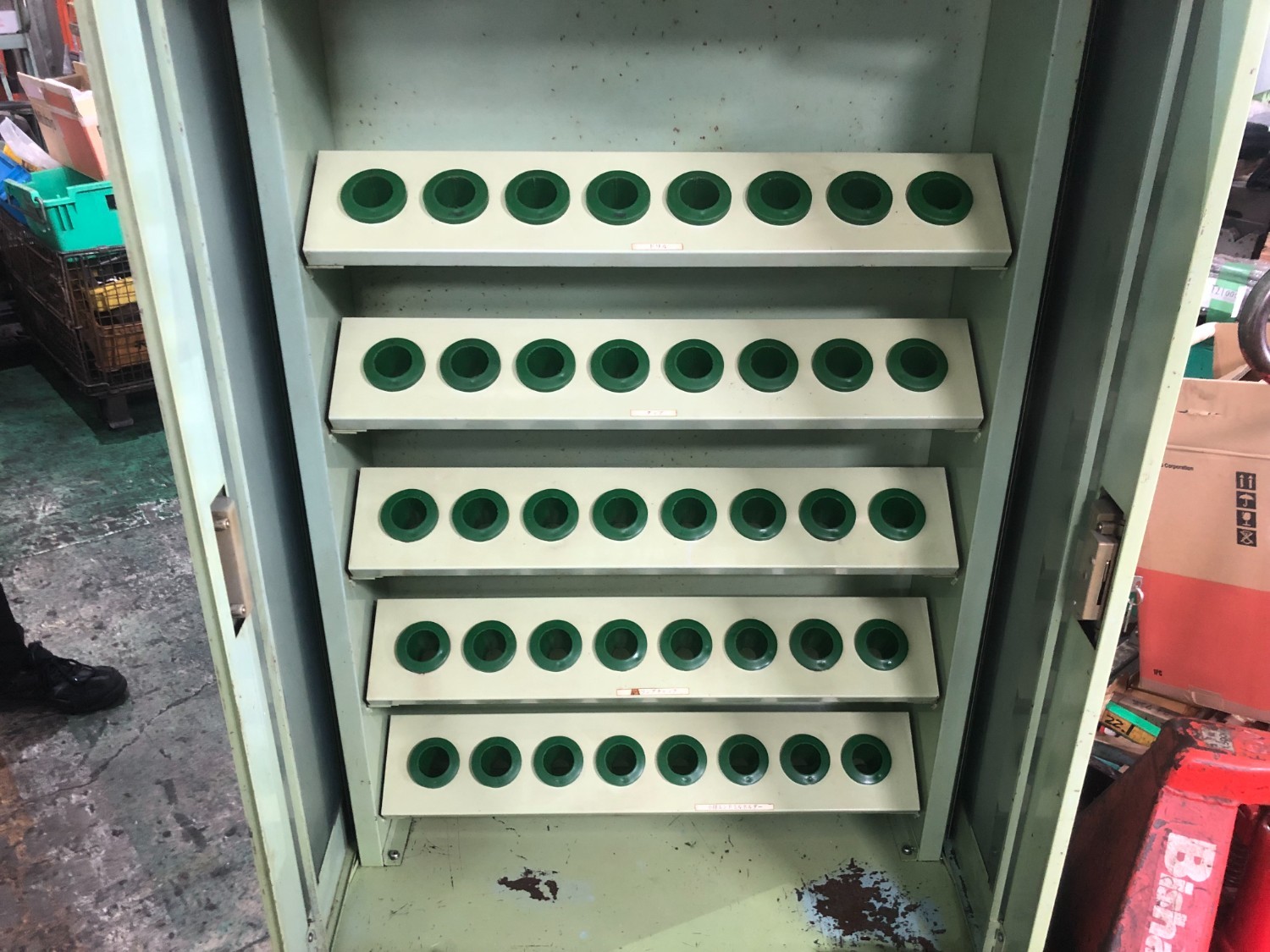 中古Cabinet 【ツールキャビネット】W1000xD450xH1450mm【NT40用】 SAKAE　