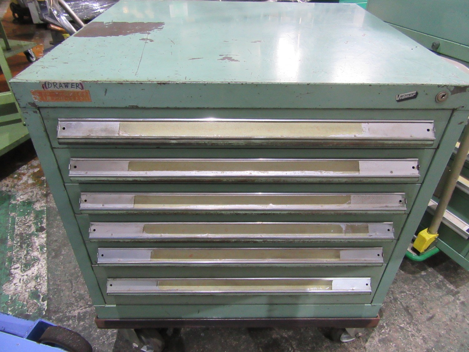 中古キャビネット類 【キャビネット】W760xD705xH900(mm) 村田機械/Vidmar 