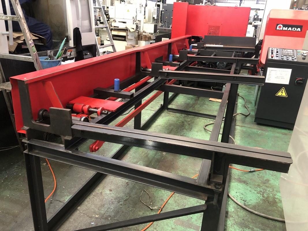 中古その他NC工作機械 CNC超硬丸鋸盤【CM100CNC】 アマダ