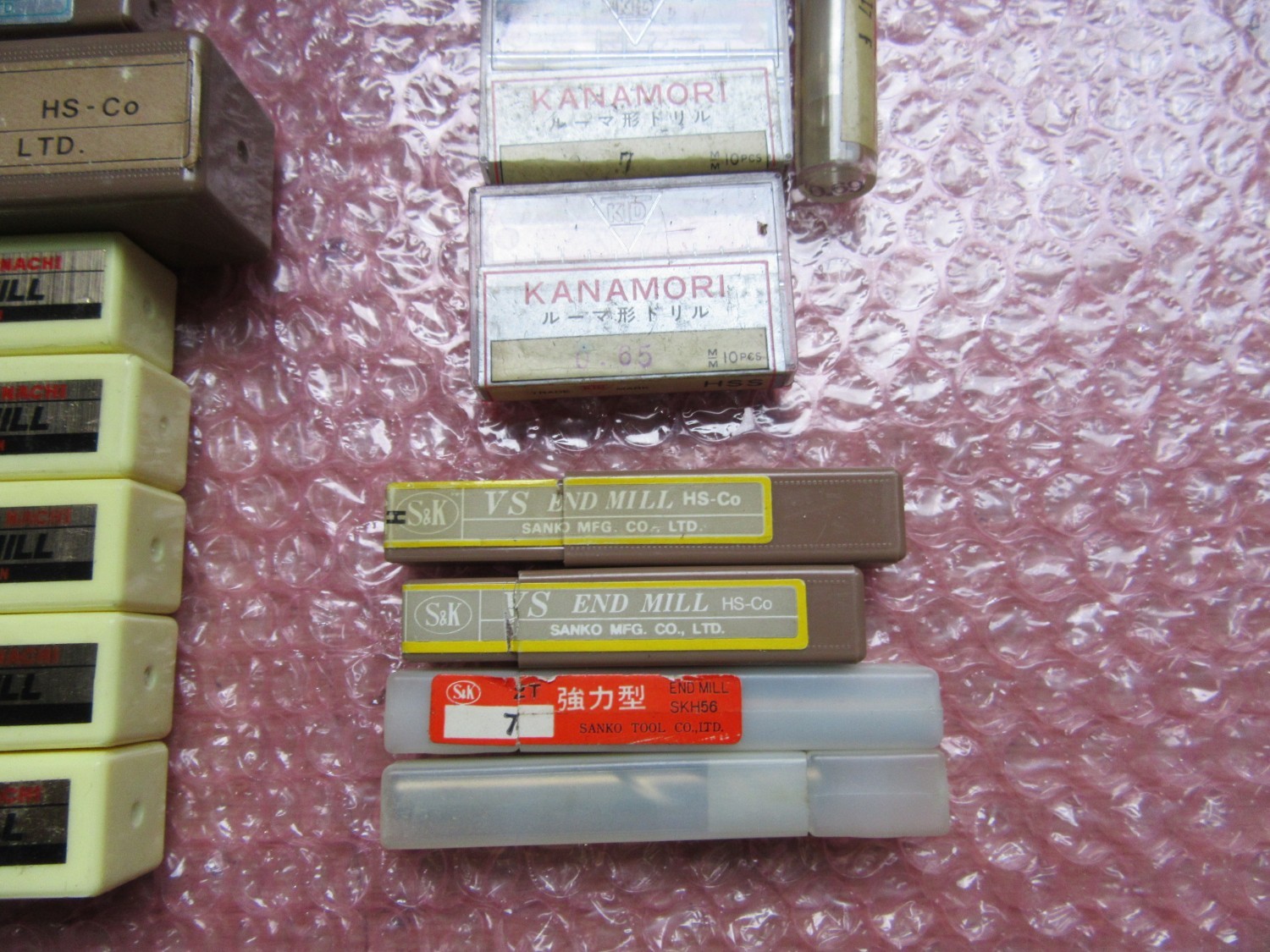 中古Other end mill エンドミル　1山 様々なメーカーやサイズがあります。