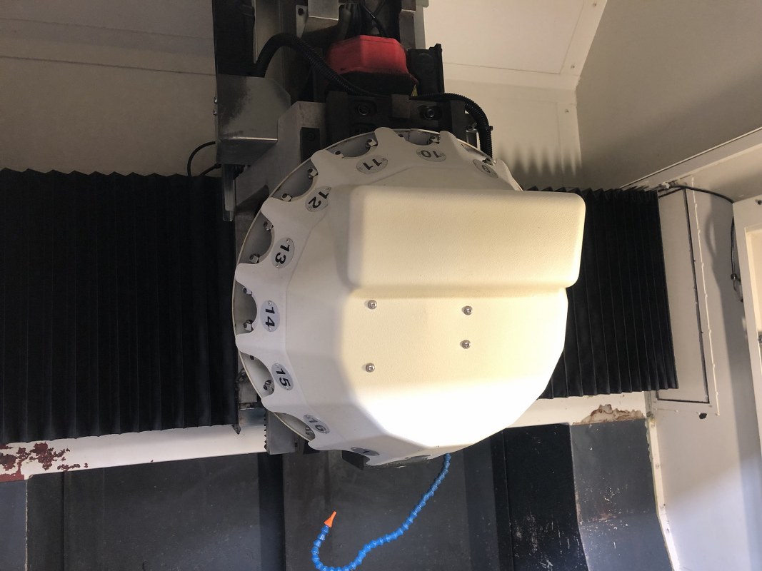中古Vertical Machining Center モデリングマシン【MM1000T】 IWAMA 