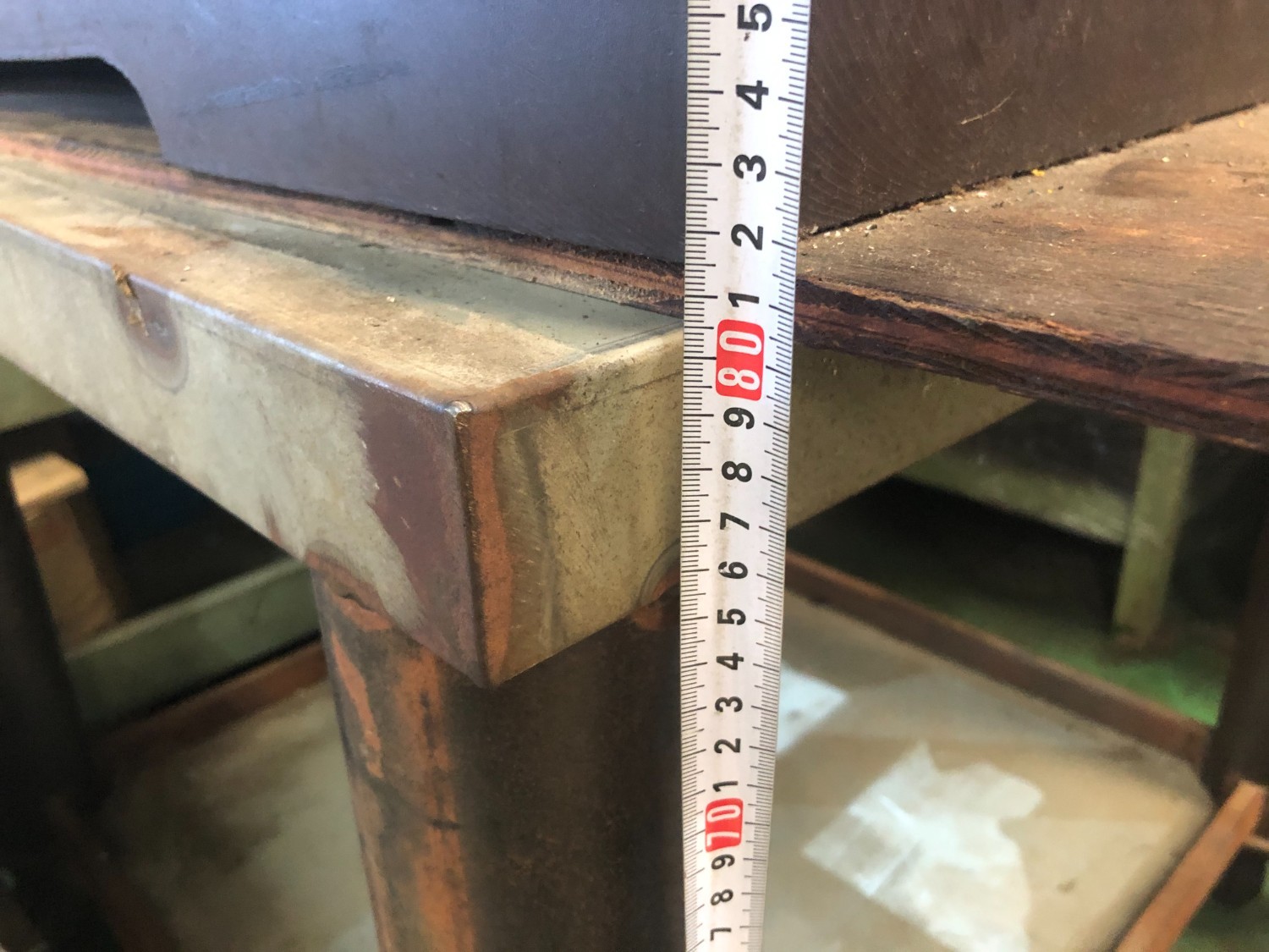 中古Iron surface plate 【鉄定盤（台付き）】本体サイズ：915x910x120(mm) unknow