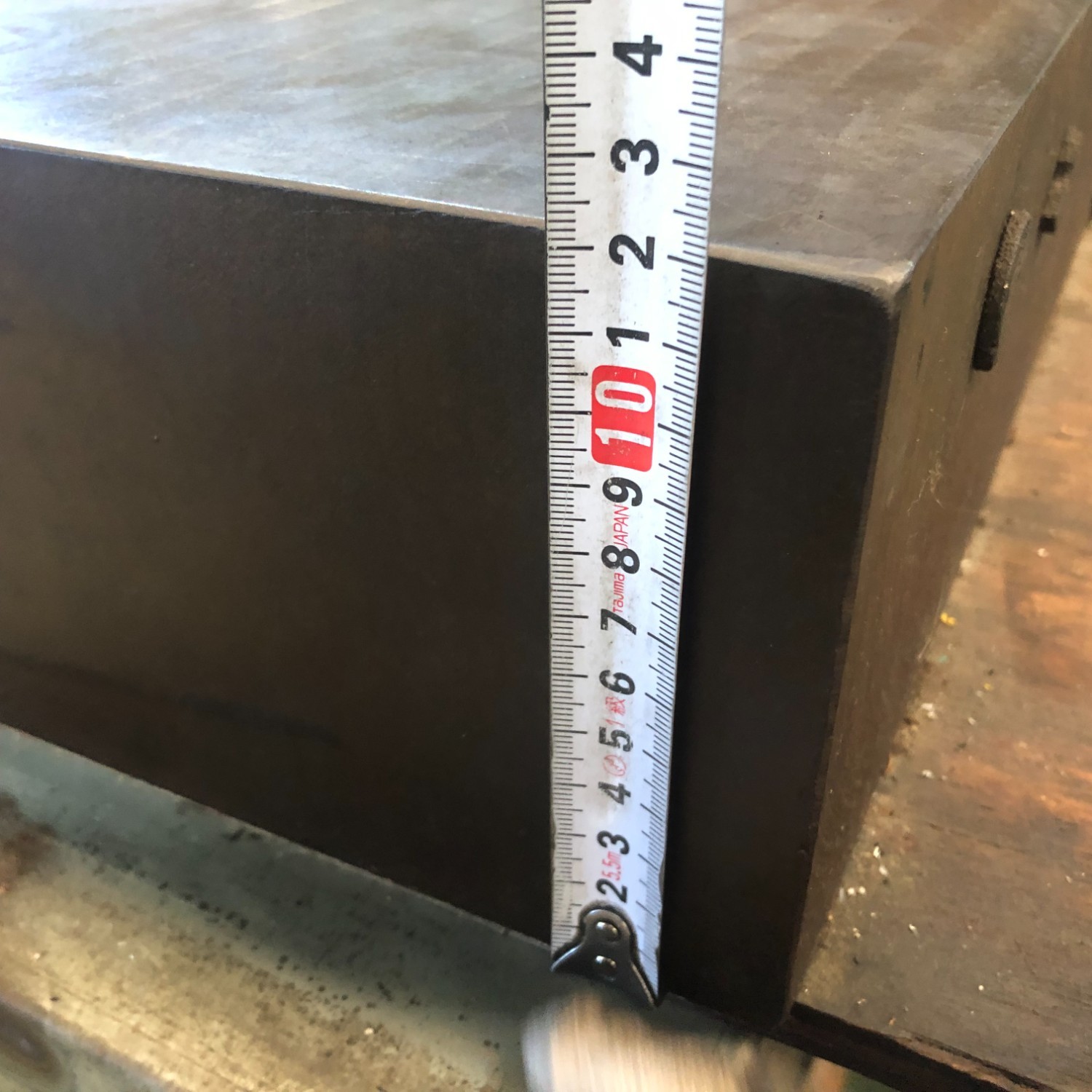 中古Iron surface plate 【鉄定盤（台付き）】本体サイズ：915x910x120(mm) unknow
