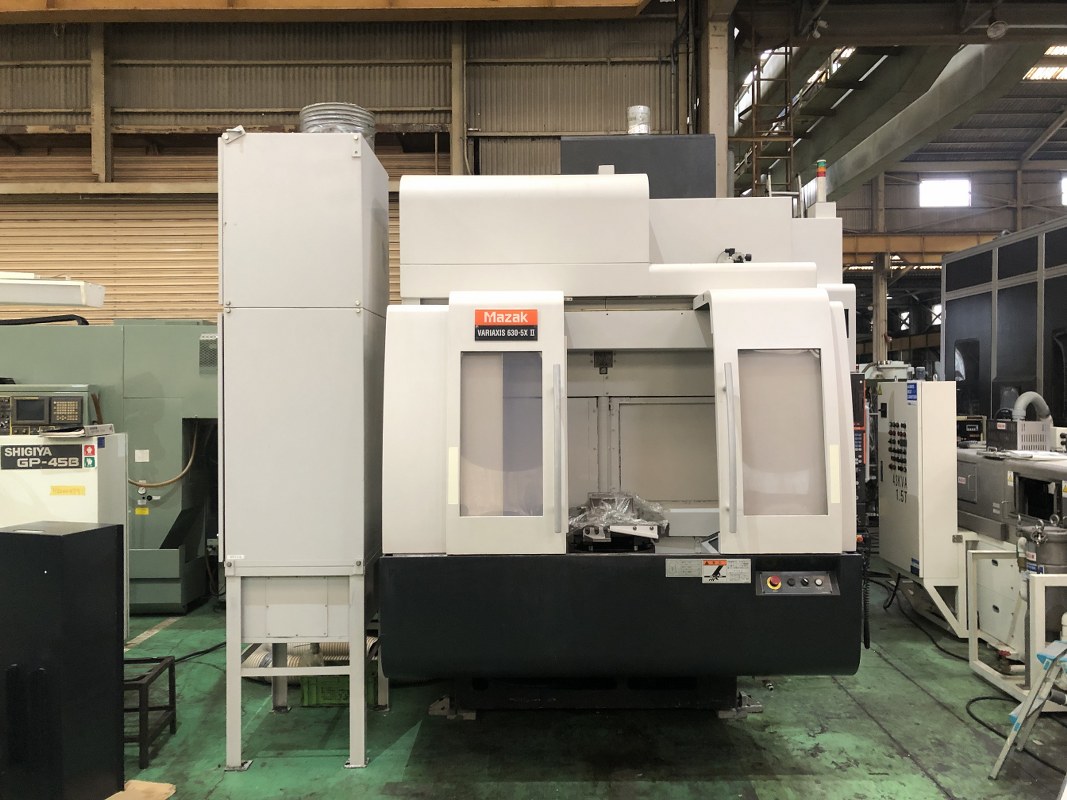 中古5軸マシニングセンタ D300 牧野