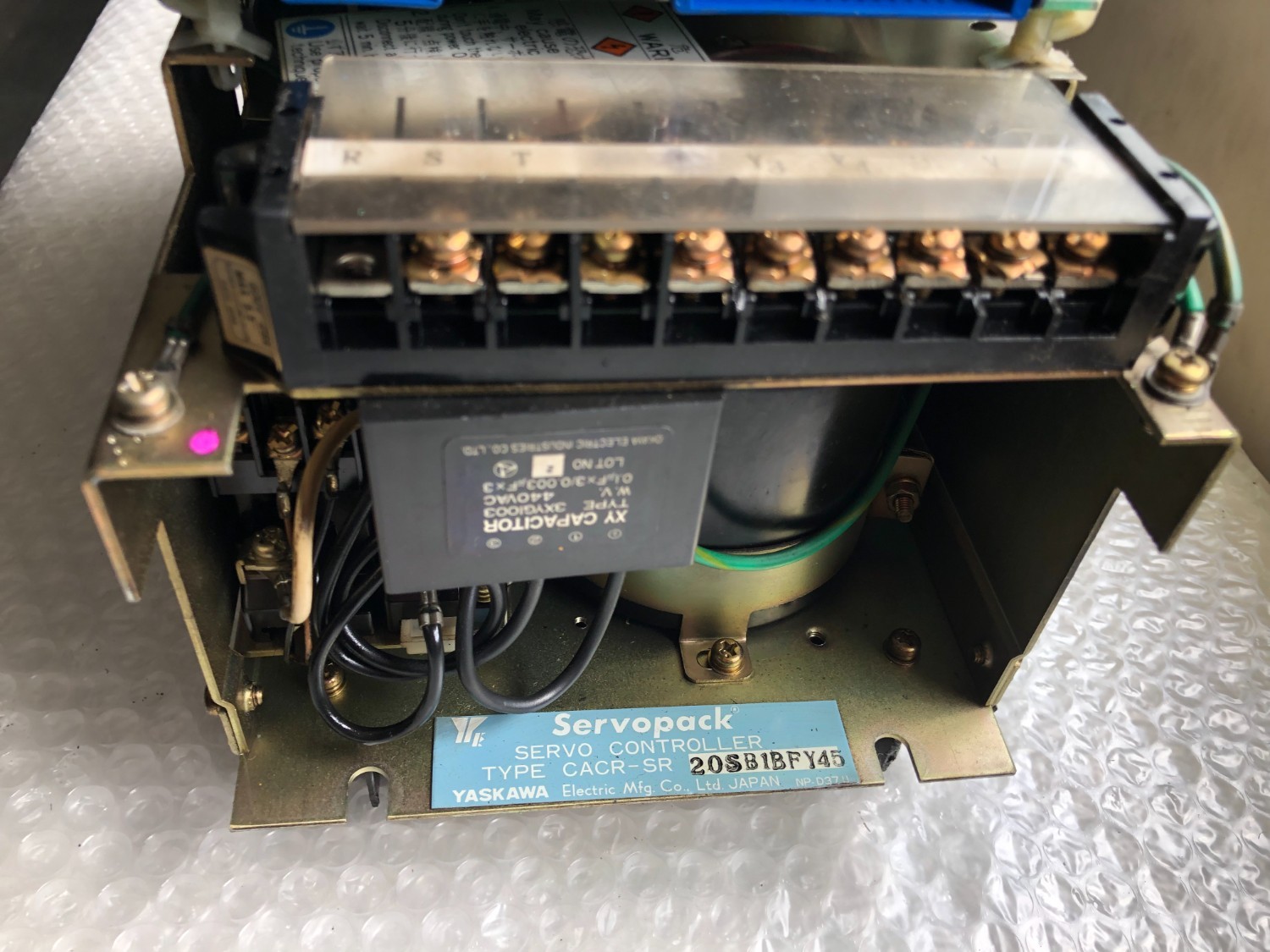 中古Special deals・Set etc 【サーボパック】CACR-SR20SB1BFY45 安川電機 YASKAWA ELECTRIC