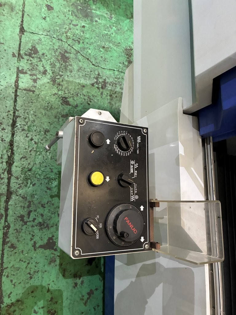 中古その他研削盤 UJG-35【NCジグ研削盤】 和井田