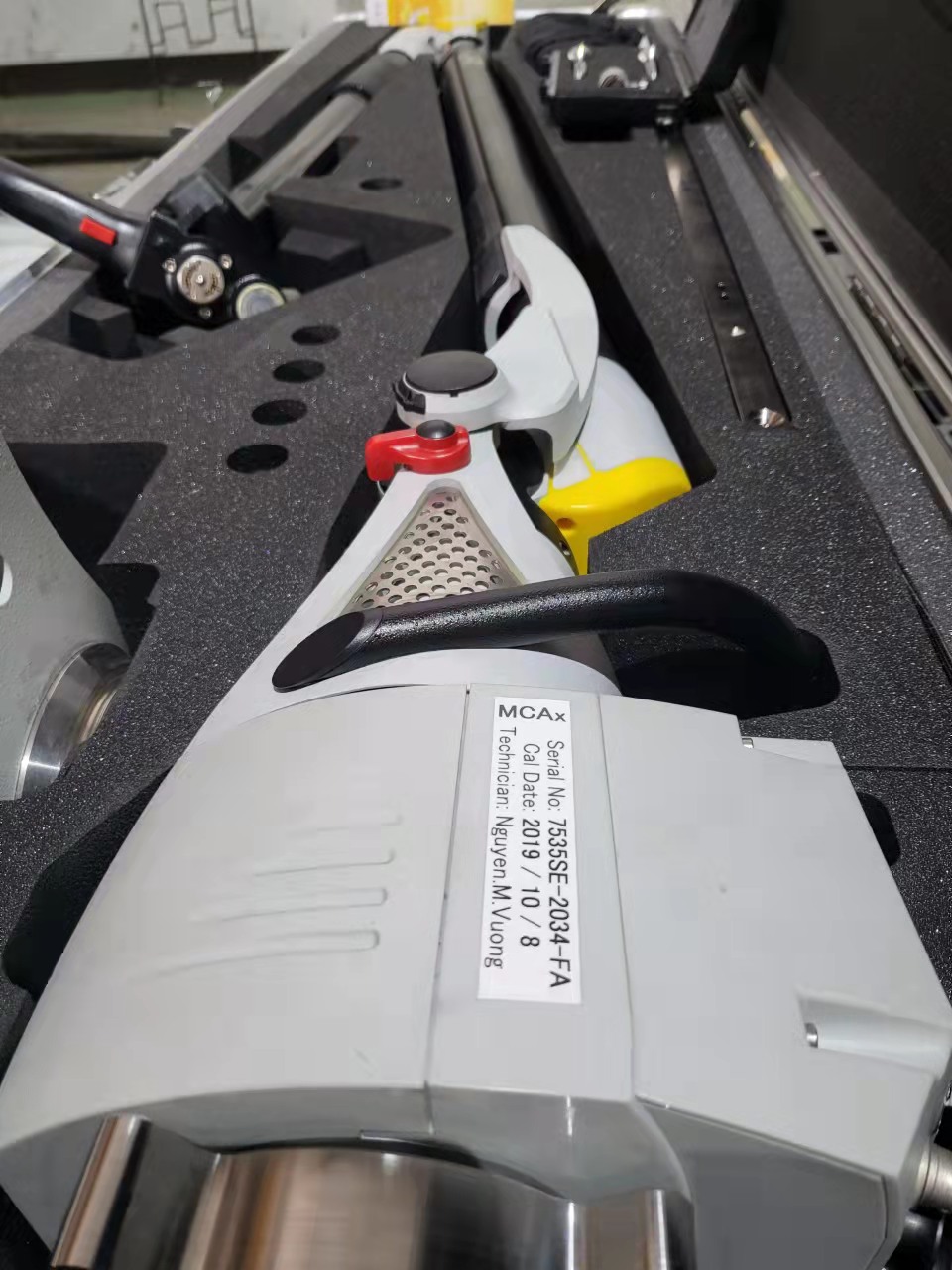 中古Coordinate Measuring Machine アーム式三次元測定機【MCAｘ35】 