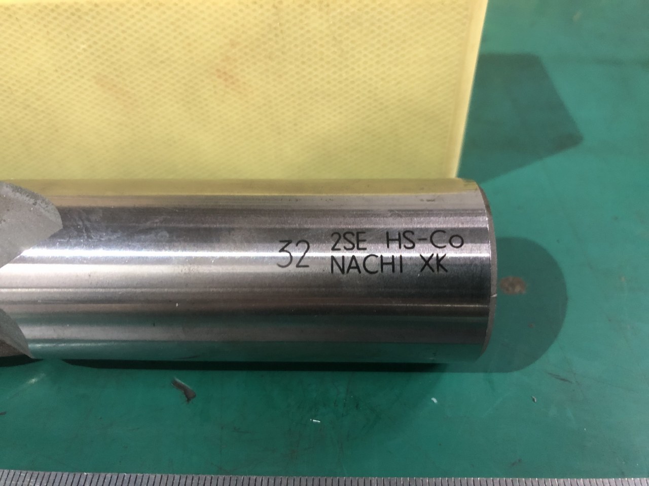 中古End mill(Square) 【2枚刃/スクエア/エンドミル】φ32　2SE　HS-Co NACHI