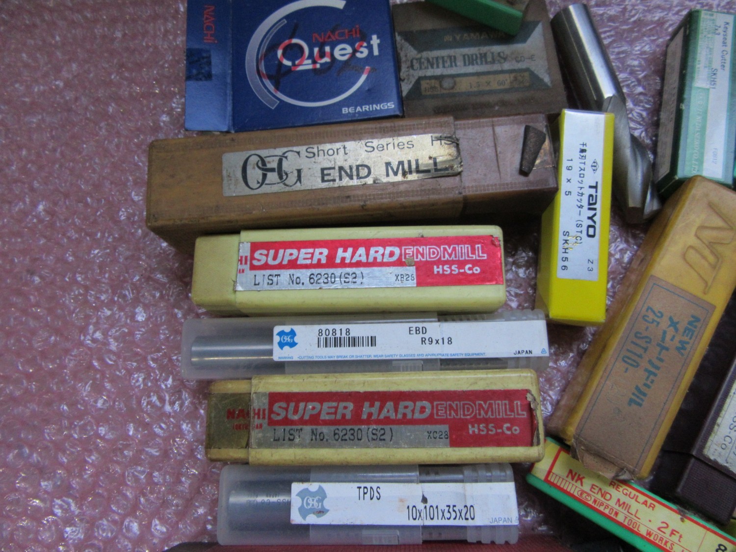 中古Other end mill 切削工具1山 様々なメーカーや型式があります。