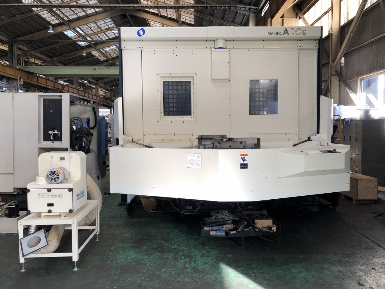 中古横マシニングセンタ A99E 牧野