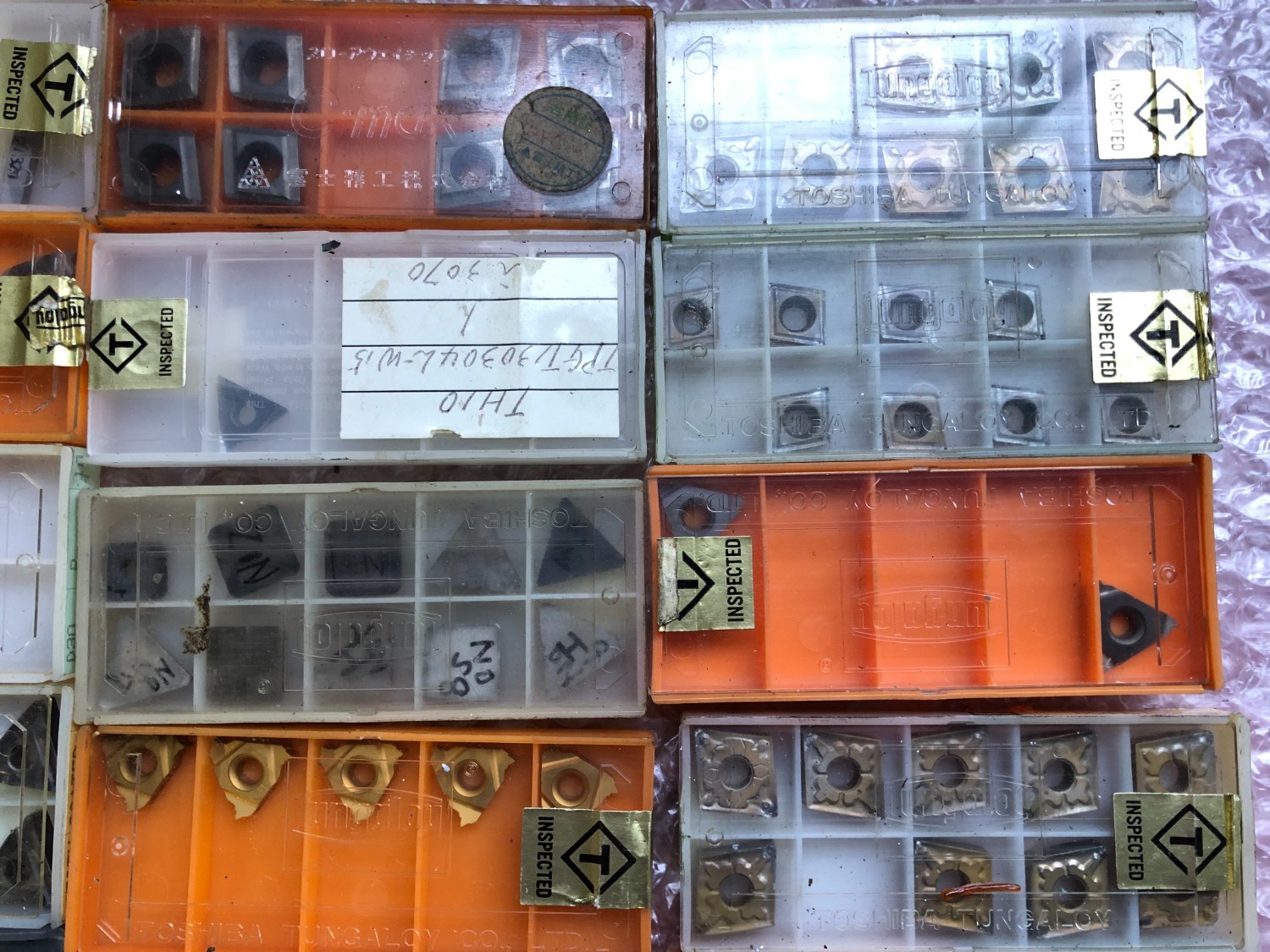 中古インサート（チップ） 【チップセット】様々なサイズがあります。 様々なメーカーがあります。