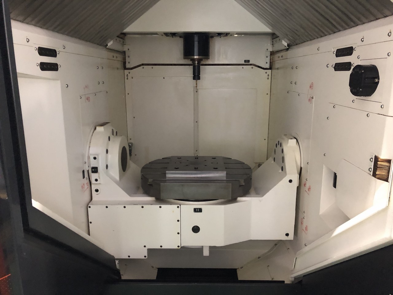 中古5-Axis Machining Center VARIAXIS i-600 MAZAK