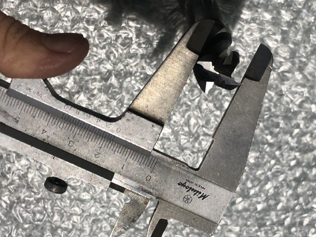 中古エンドミル(スクエア) 【4枚刃/スクエア/エンドミル】ESMQS18 日立/Hitachi